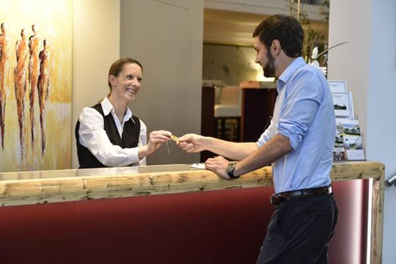 Atrium Hotel Amadeus Osterfeld Bagian luar foto