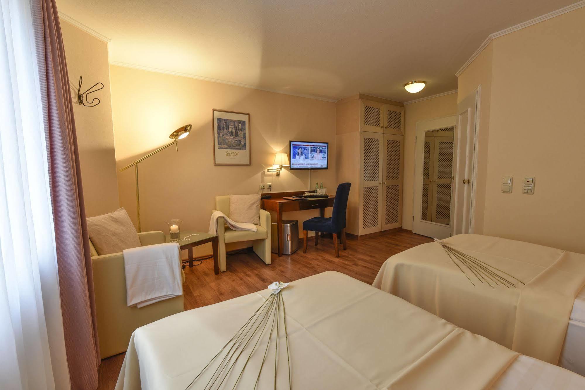 Atrium Hotel Amadeus Osterfeld Bagian luar foto